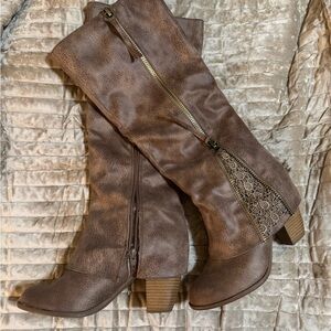 Women's Brown Faux-Leather Mid Heel Knee Boots